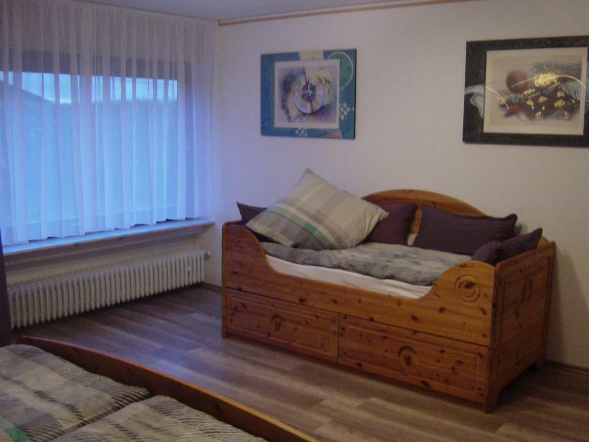 Haus Am Wald Apartman Hillscheid Kültér fotó