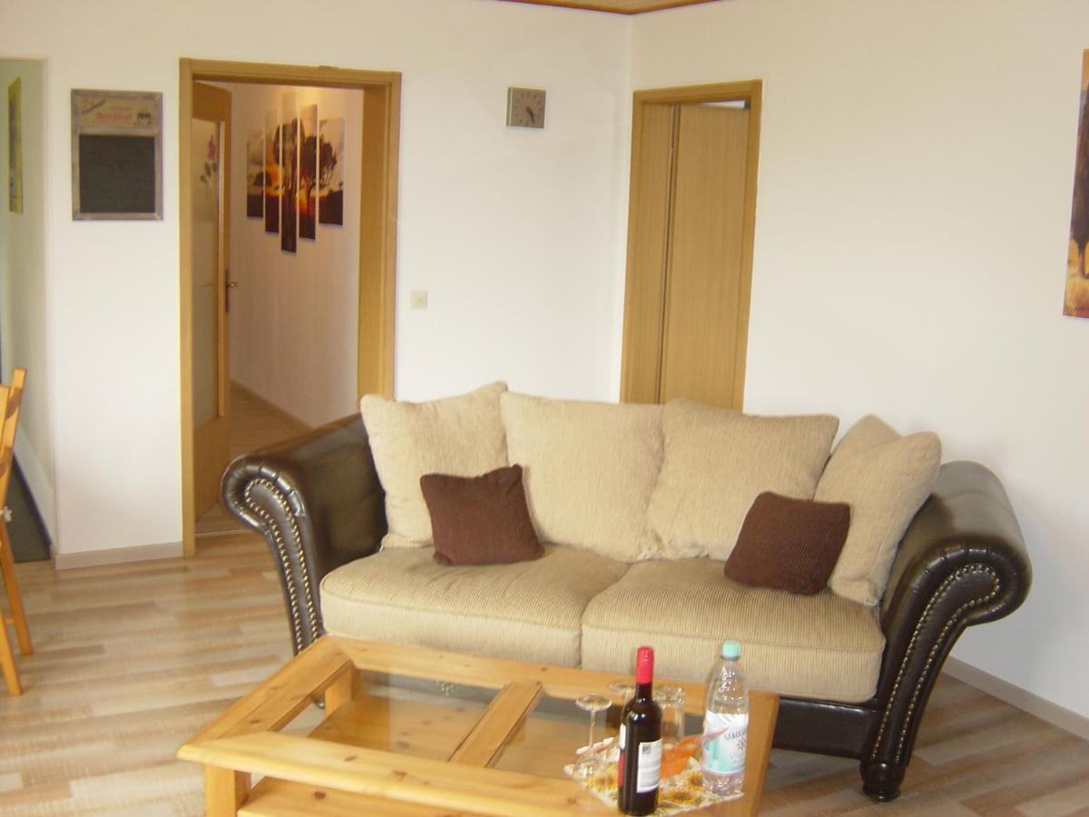 Haus Am Wald Apartman Hillscheid Kültér fotó